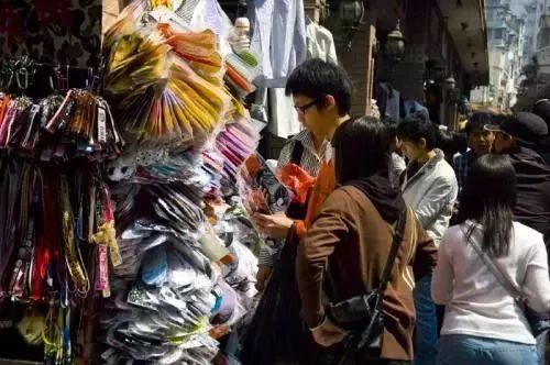 状元坊人多的时候,状元坊群雄逐鹿