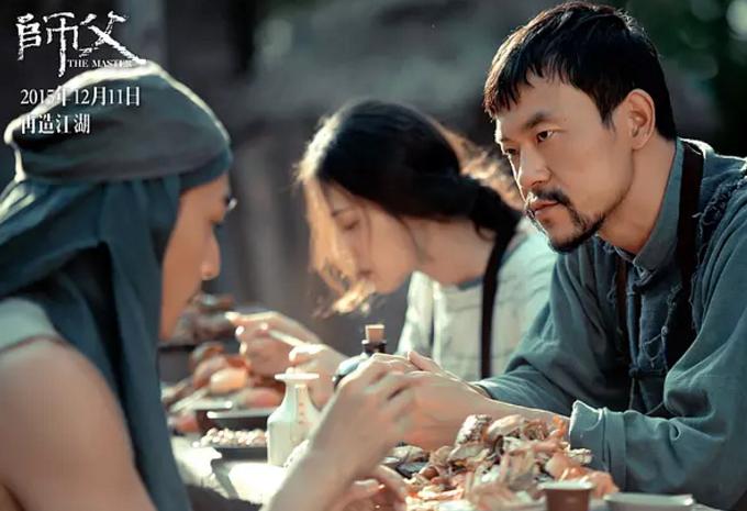 盘点电影里那些记忆深刻的“吃”场景，吞生鸡蛋、吃汤勺……