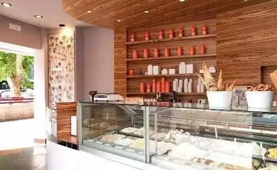 意大利:大家最近都爱舔……我这款冰淇淋