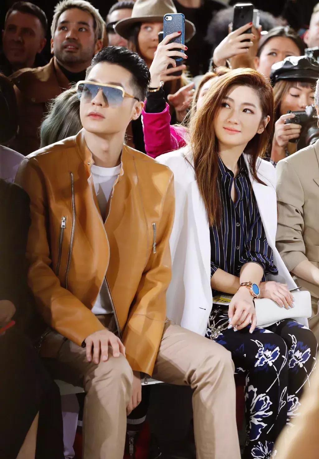 今年春天衬衫最新穿法，不时髦都不行，太有气质了