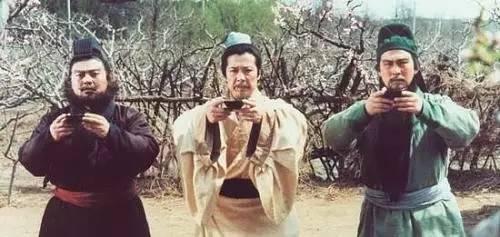 94版三国与原著有什么区别,三国演义94与新版对比