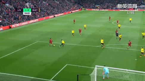 各版本梅西疯狂大四喜，C罗不甘寂寞，正版梅西却踢起了养生足球