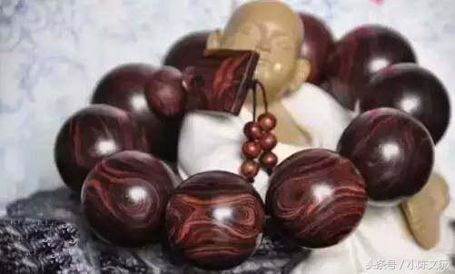 海南黄花梨紫油梨手串多少钱,黄花梨最顶级手串