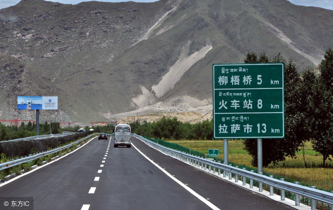 去日本旅游看到的一部车,自驾藏西