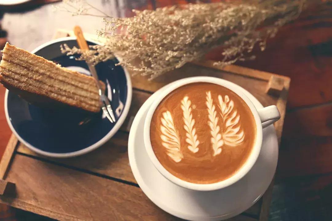 国产咖啡崛起星巴克如何应对,与星巴克抢市场的咖啡品牌