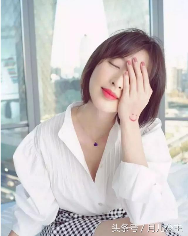 哪个明星的自然碎发最好看,明星的中短碎发哪个好看