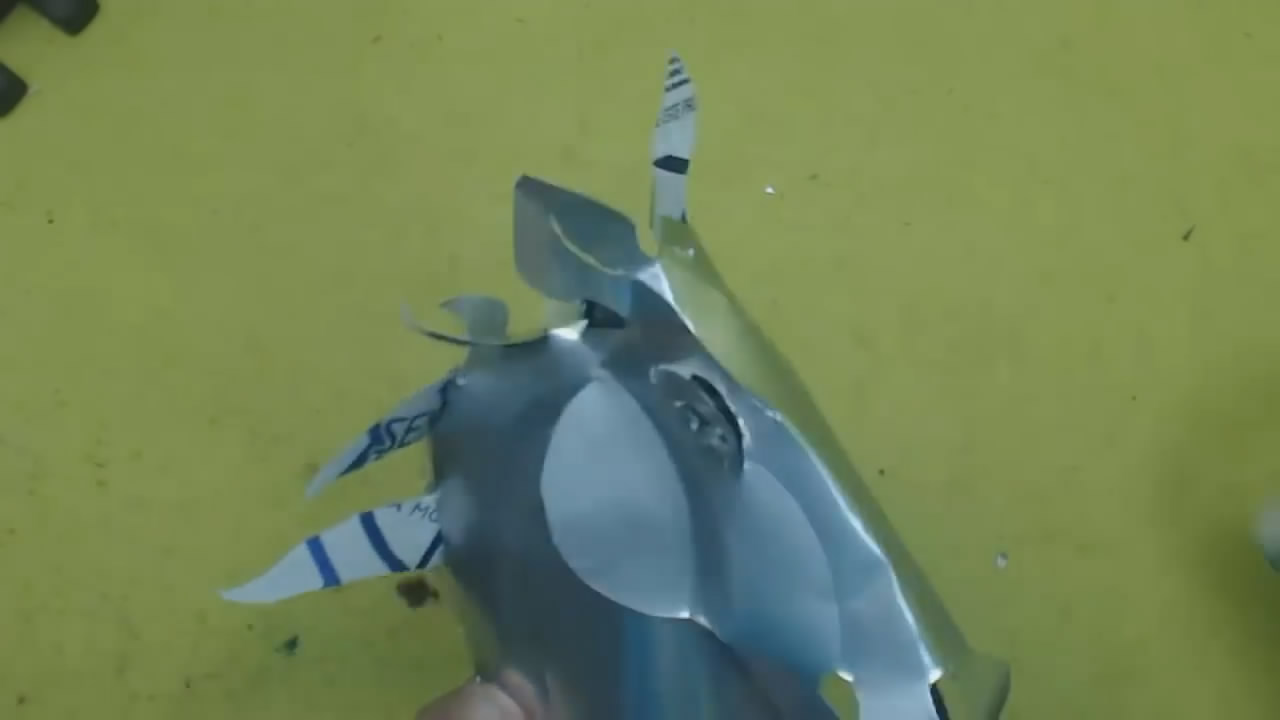 用易拉罐做手工艺品简单易学,易拉罐做手工艺品制作方法