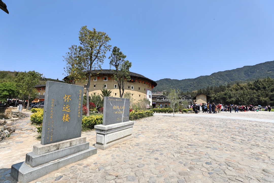 导游讲解漳州南靖土楼怀远楼视频,南靖土楼和云水谣怀远楼