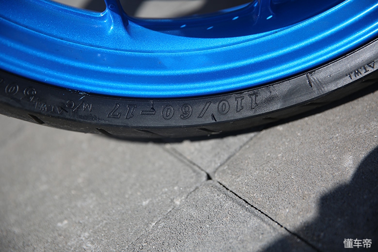 新感觉双缸250百公里加速,加速2秒左右的摩托车