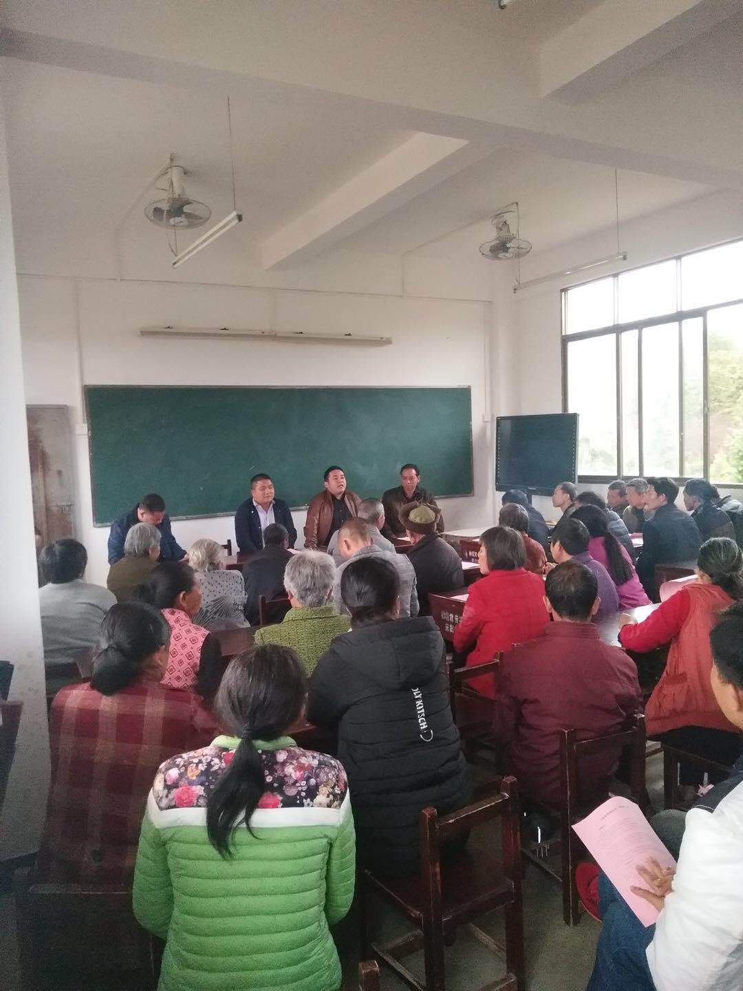 江西农村网红中专生,农村农民网红