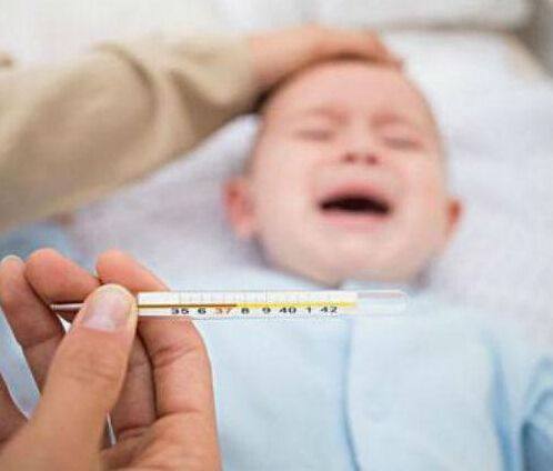 新生儿感冒怎么办最快最有效,新生儿宝宝感冒前兆吃什么药预防