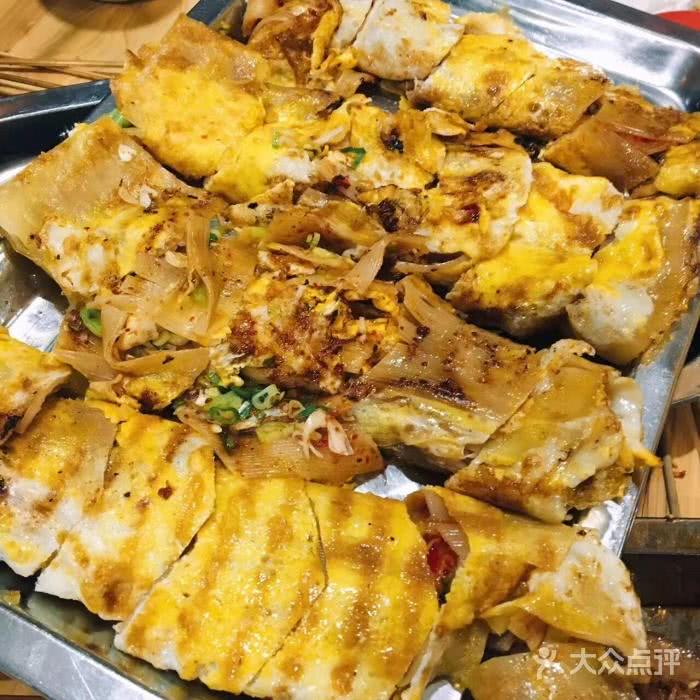 藏在成都的二十家苍蝇馆子,又破又小的火锅店