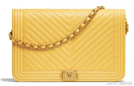 ChanelClutchwithChain最新款千万要慎入呀，看了就想买！