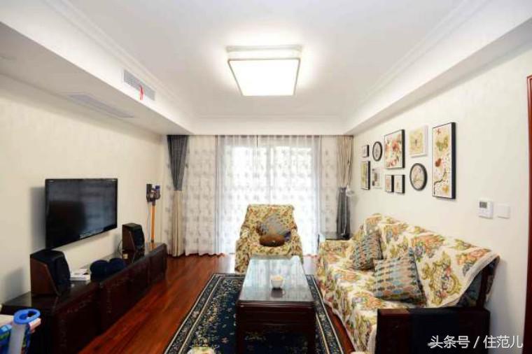 最新款最流行的小吸顶灯,什么便携灯可以替代吸顶灯