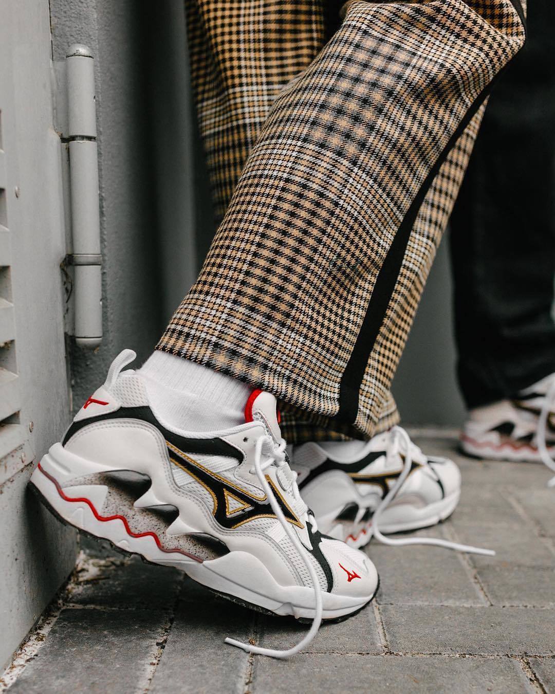 今天发售的球鞋,即将发售的限量球鞋