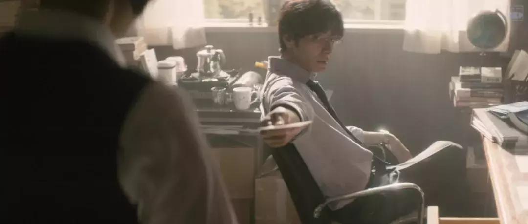 师生禁忌恋：老师，我可以喜欢你吗？