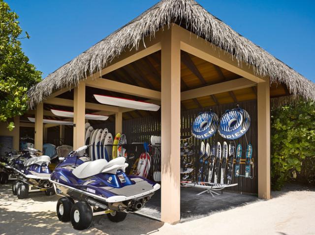 马尔代夫过渡酒店推荐,马尔代夫两大两小酒店推荐