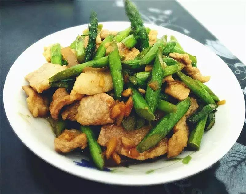 芦笋春天怎么管理,怎样吃芦笋效果好