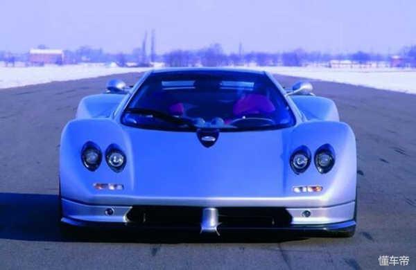 速度与艺术的结合,摩德纳帕加尼最新视频