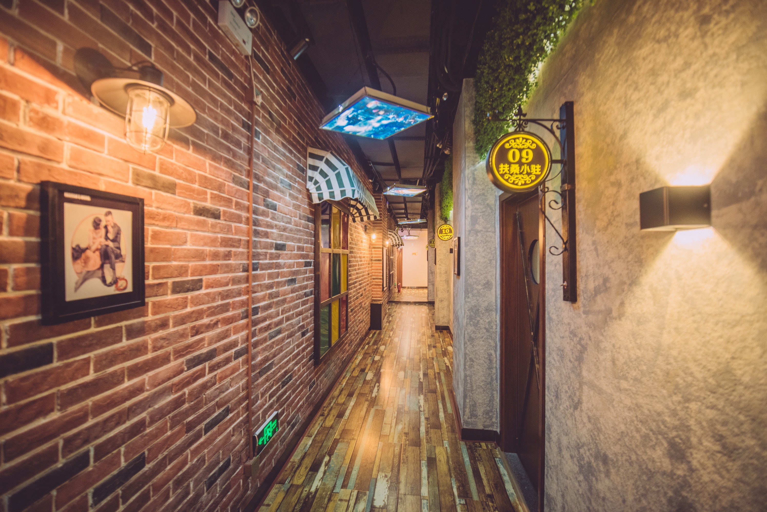 南宁影院推荐,近万部的正版高清电影片源,波士顿龙虾观影小零食