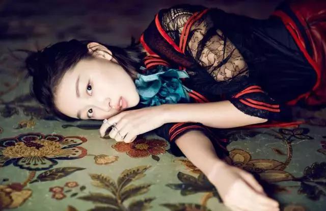 周冬雨没文化,为什么周冬雨越来越招人喜欢