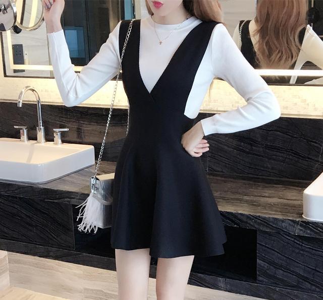 通勤优雅早春连衣裙搭配什么外套,穿衣搭配女气质连衣裙春夏两件