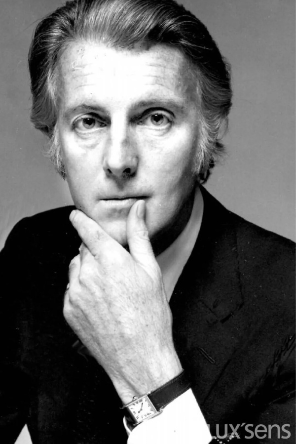 纪梵希包包鞋子哪个国家买最便宜,想买纪梵希口红不知道买哪款