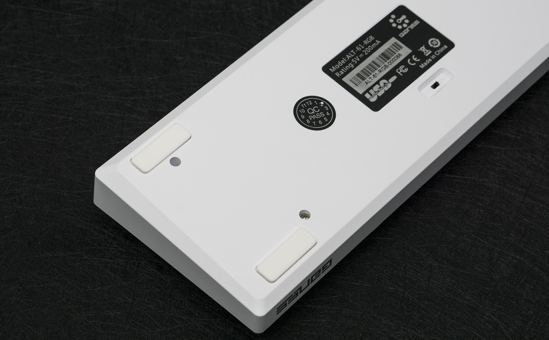 cherry键盘红轴推荐,cherry键盘红轴是最好的吗