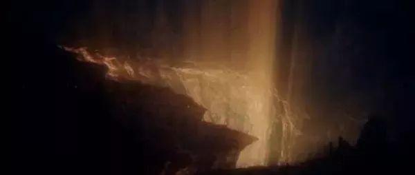 环太平洋2史诗级机甲对决,《环太平洋2》全机甲盘点