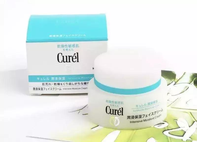 换季过敏修复水乳适合什么肤质,四款水乳