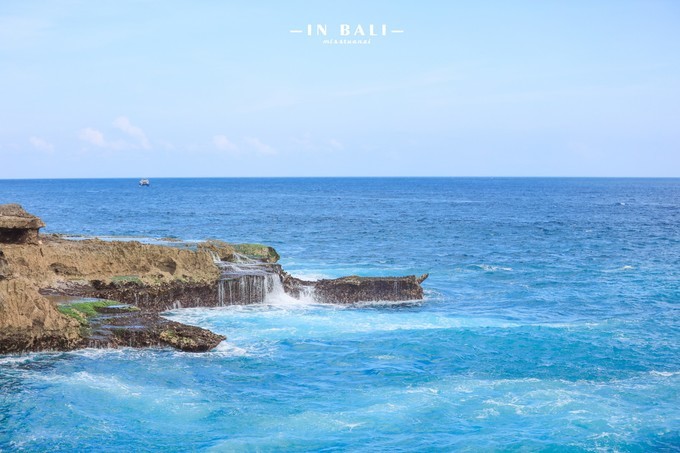 蓝梦岛海上浮台浮潜,蓝梦岛香蕉船滑水道浮潜视频