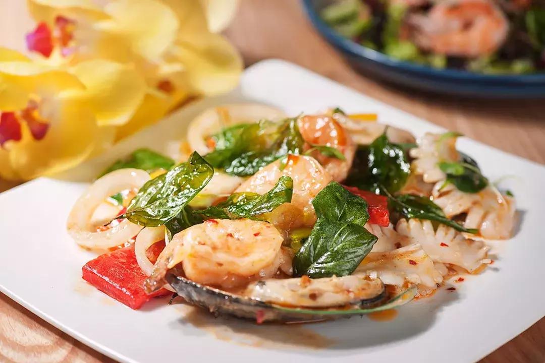 放弃法国巨额财产的法籍华裔回到上海，只为追求做出美食的梦想！