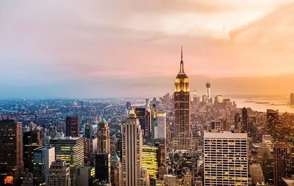 999元买一部iphonex,600块钱买一个iphonex