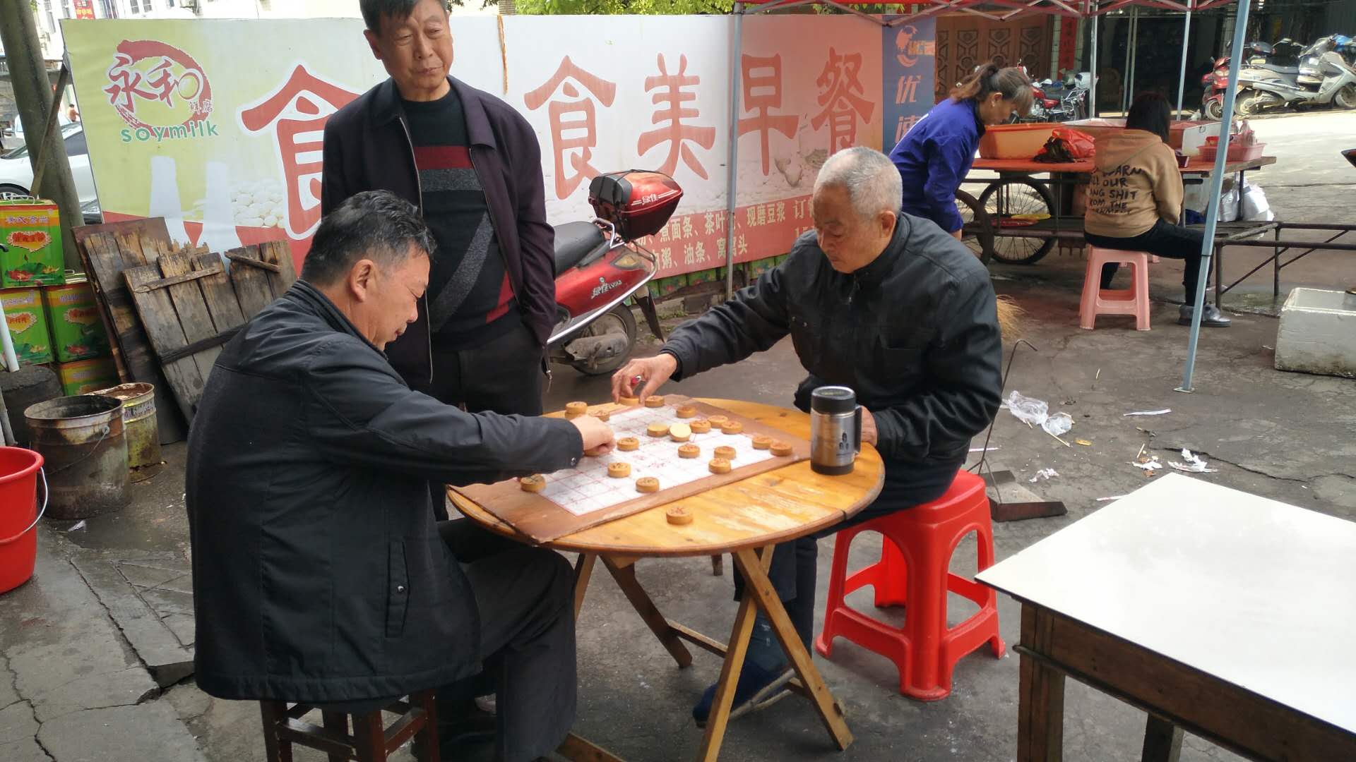 如何对付黑方的一步绝杀,黑方先走怎么才能赢