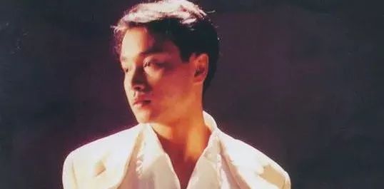 听一首经典老歌忆一段故事,听一首歌曲忆一段时光