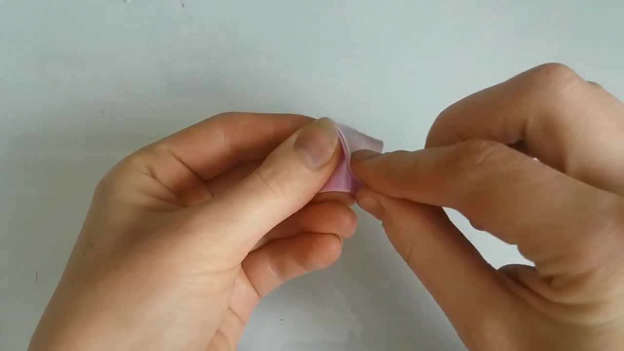 丝带发卡制作diy新年,手工丝带发卡制作教程蝴蝶结