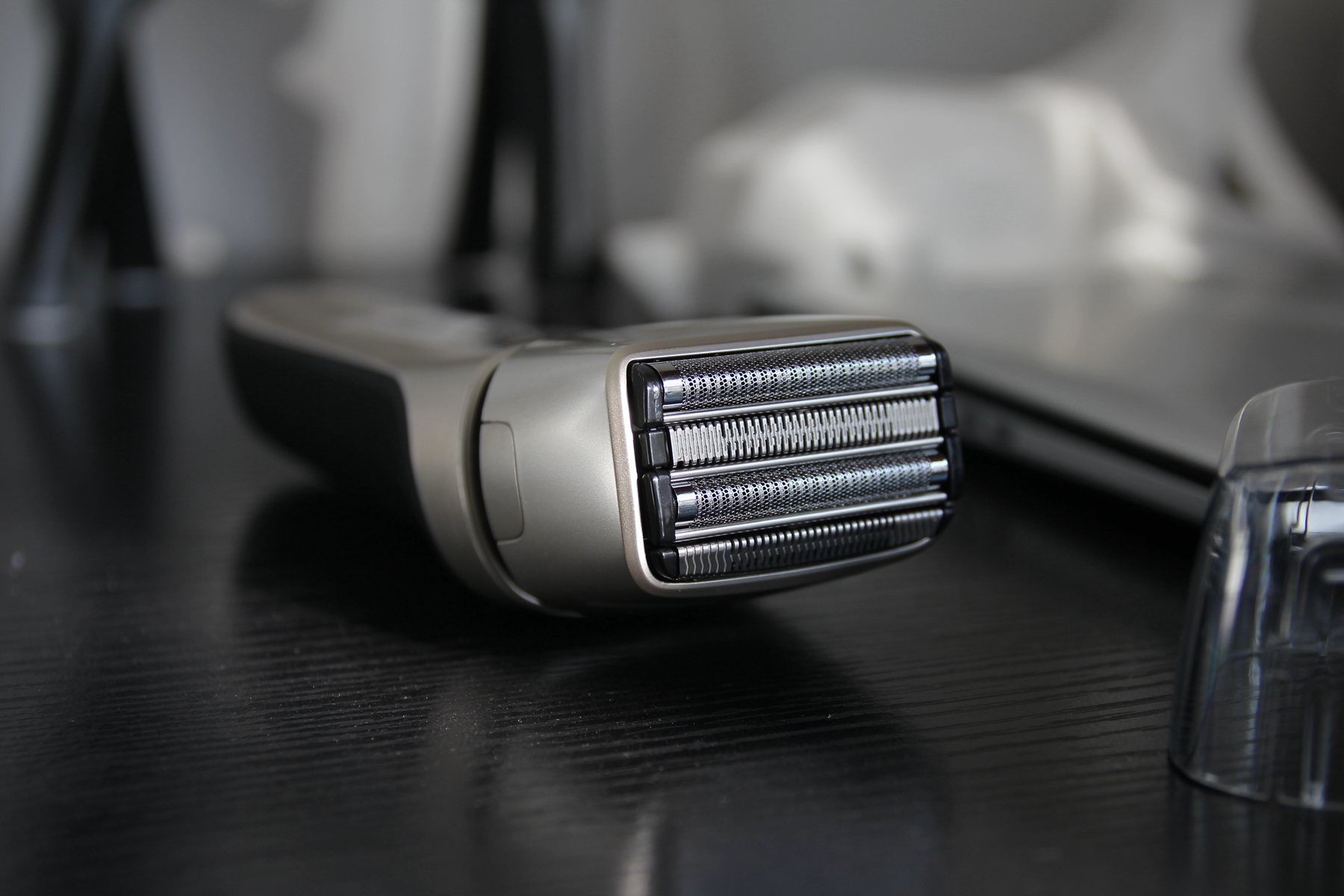 米家有品众筹完成度超1293%，这款须眉四刀头剃须刀有何魅力？