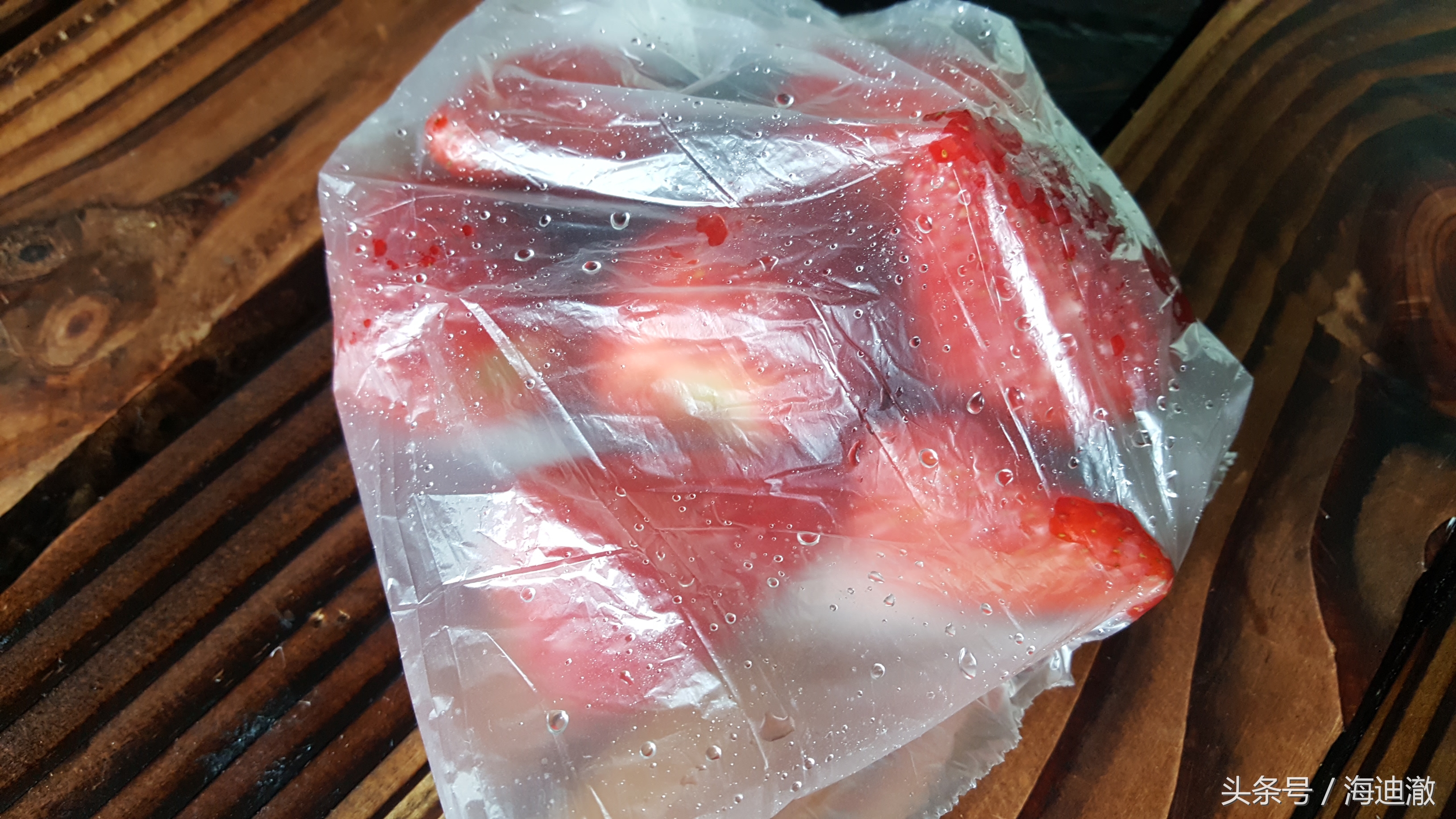 怎么做夏天水果冰沙,夏天在家自制水果冷饮冰沙