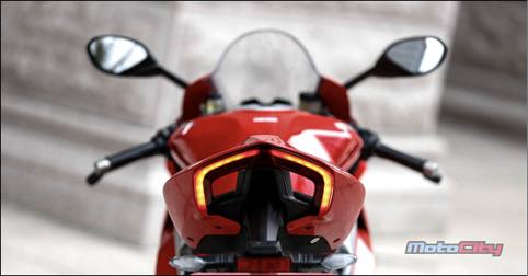 杜卡迪panigalev4新款座高区别,杜卡迪panigalev4speciale限量版