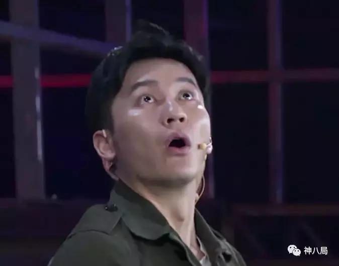 看了一场机器人格斗,我竟被baby和晓明的爱情打动了…