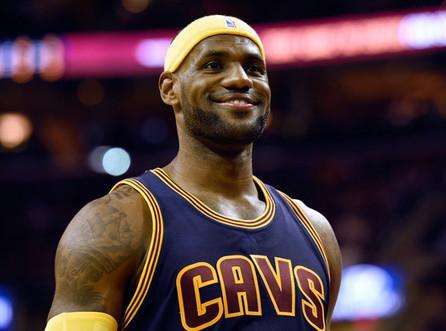 现役十大中锋霍华德,09年东决g1霍华德和詹姆斯数据