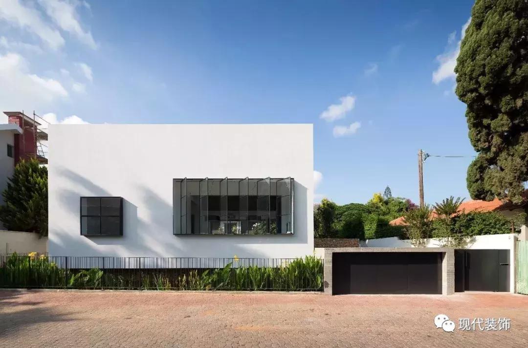 看得见风景的房间电影,看得见风景的房间主题