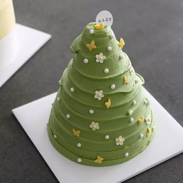 八齿裱花嘴奶油蛋糕简单造型,小孩子奶油蛋糕造型简单