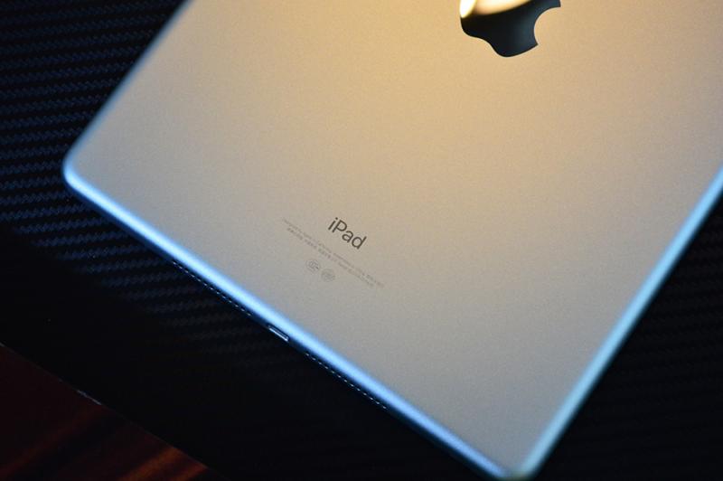 买新不买旧的手机好吗,2018款ipad和2019款ipad有啥区别