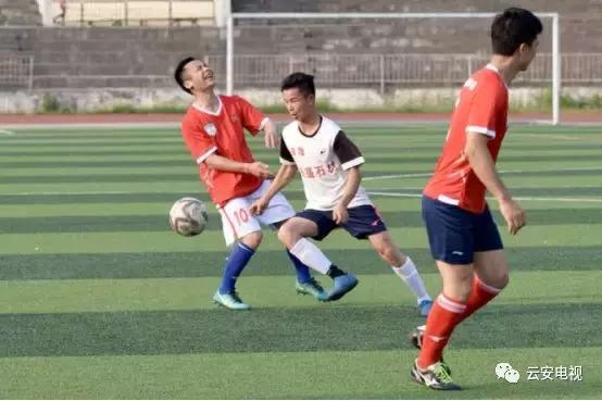 足球圆梦公益助学活动在哪里,足球爱心活动