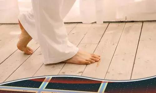 石墨烯地暖和普通地暖有什么区别,石墨烯地暖的优点和缺点