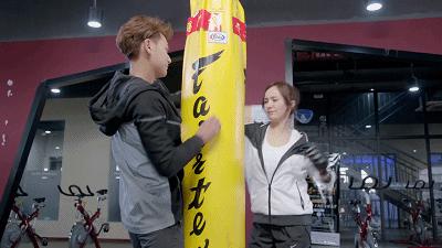 把性骚扰当打情骂俏，怪不得人民日报要批评《谈判官》等烂剧……