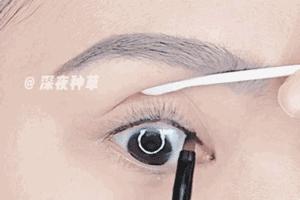 永远学不会画眼线的自己,不会画眼线我来教你