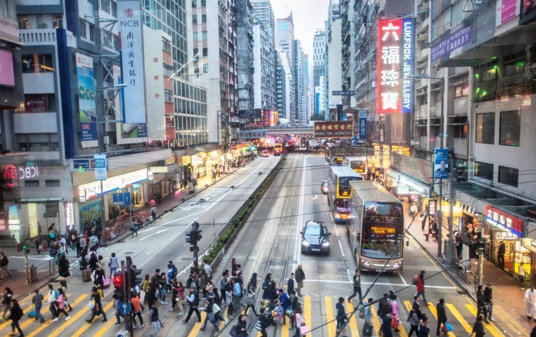 四月我们一起去旅行,4月我们一起去看海好吗