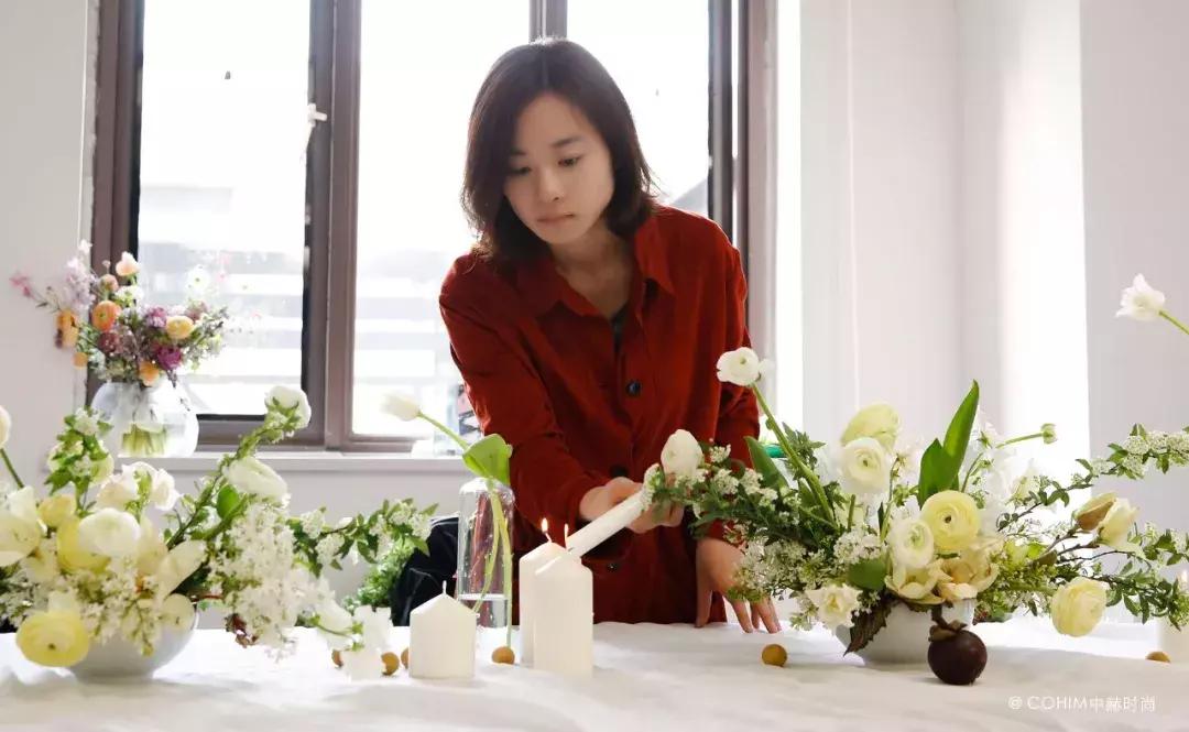 花艺设计师可以转行做什么,花艺设计每天都需要做些什么事情